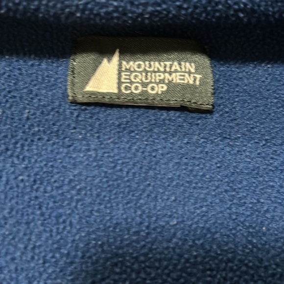 MEC Sweater - Picture 3 of 5